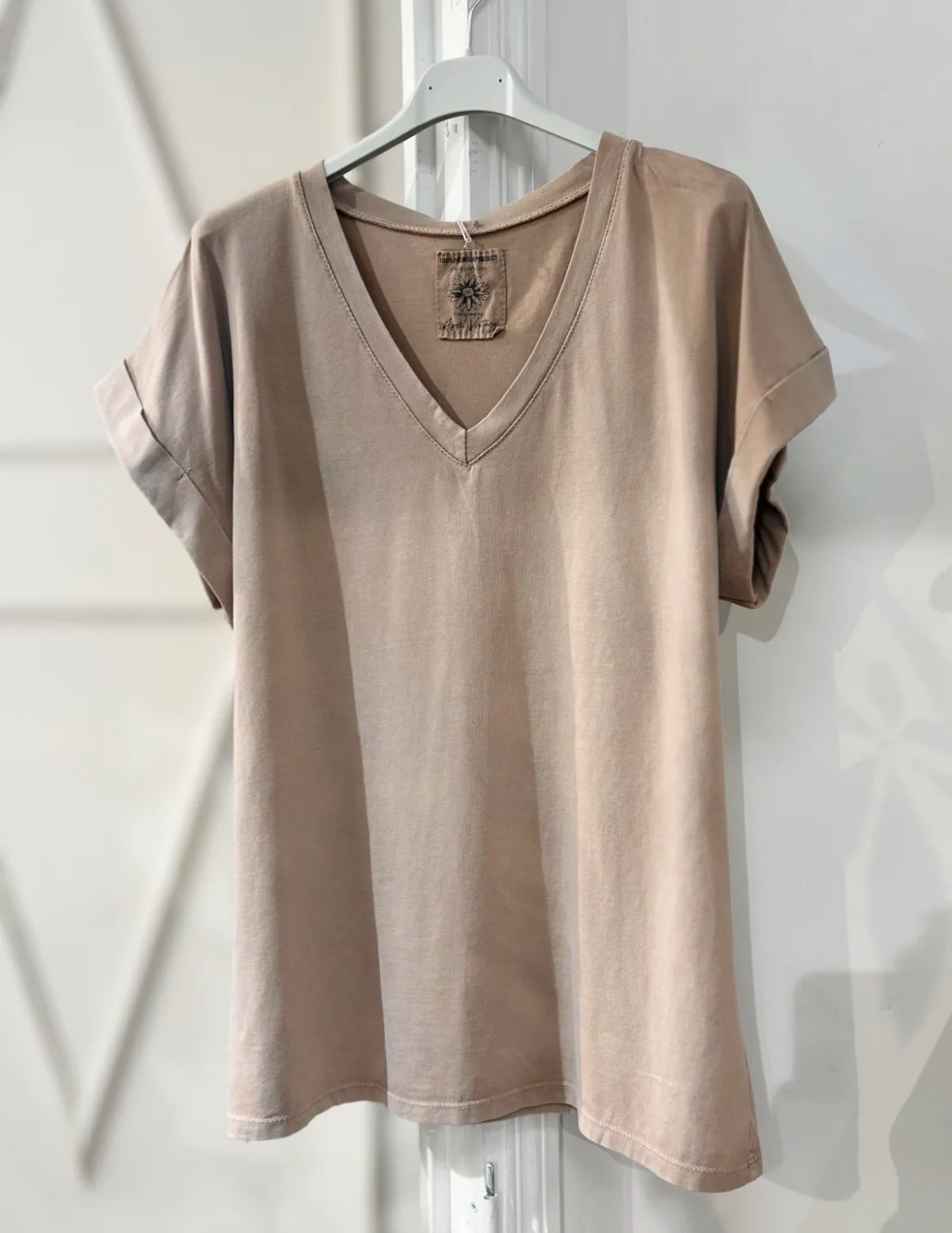 T-shirt col V