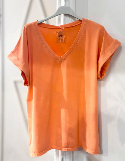 T-shirt col V