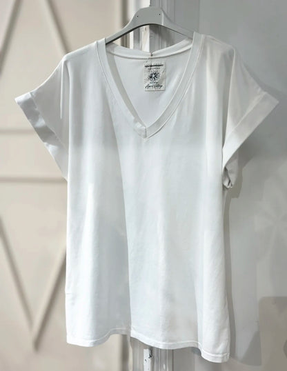 T-shirt col V